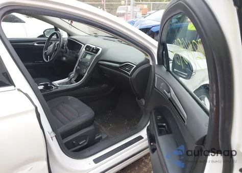 2015 Ford Fusion Se из США, поврежденный, VIN 3FA6P0H97FR269068